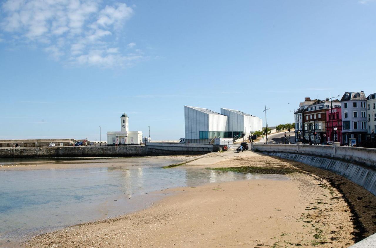 Boutique Getaway, Edge Of Old Town- 4min Walk To Margate